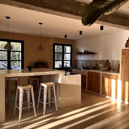 Maison Bacchus, Insolite Dans Cuve A Vin Caves